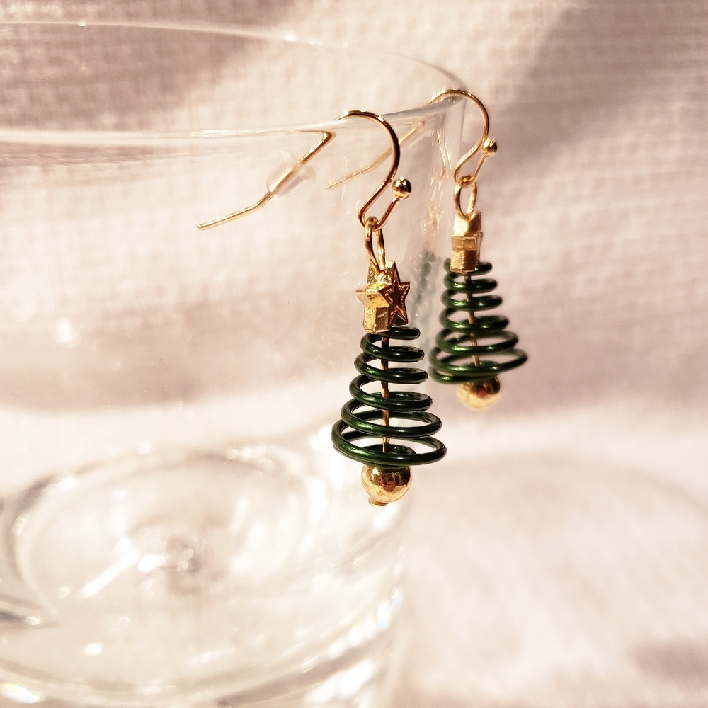 🚩3 for $20 🆕️ Earrings Christmas Tree Dangle